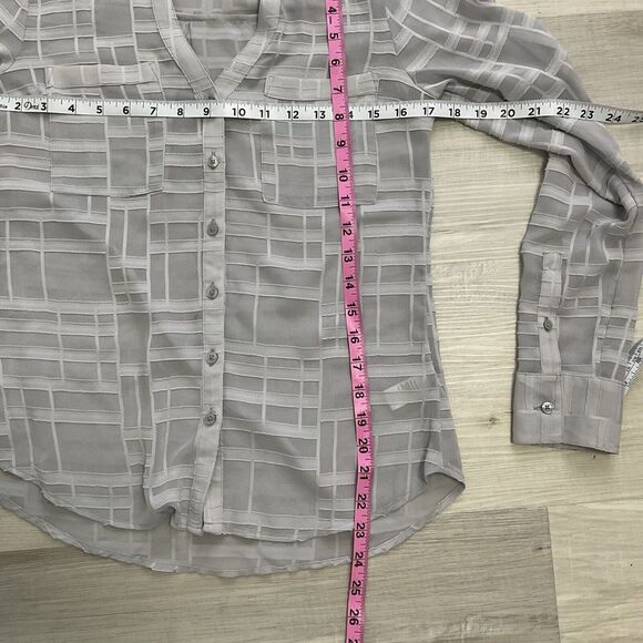 Express Womens Sheer Grey Long Sleeve Geometric Button Up Blouse Size XS - Picture 7 of 10